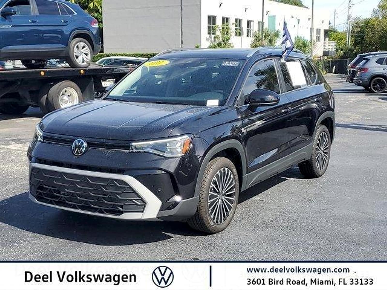 2025 Volkswagen Taos SE