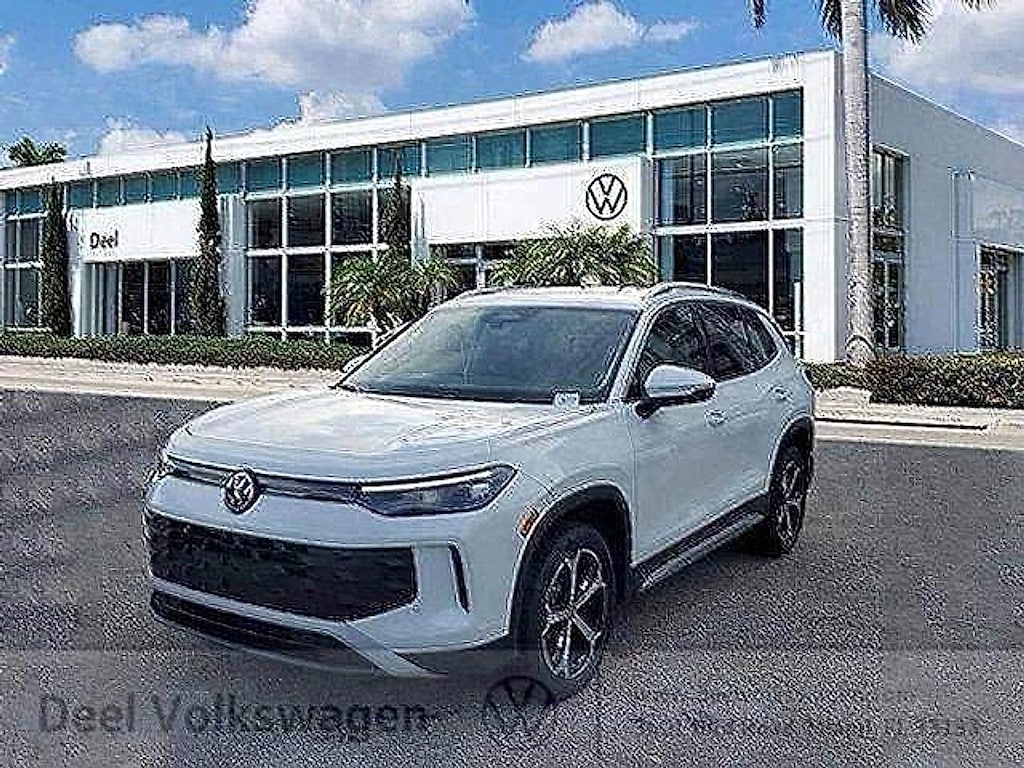 New 2026 Volkswagen Tiguan 2.0T SE SUV