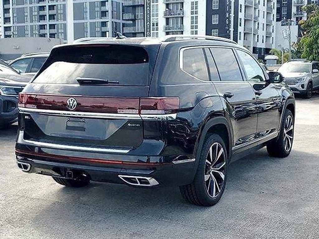 New 2026 Volkswagen Atlas 2.0T SEL Premium R-Line SUV