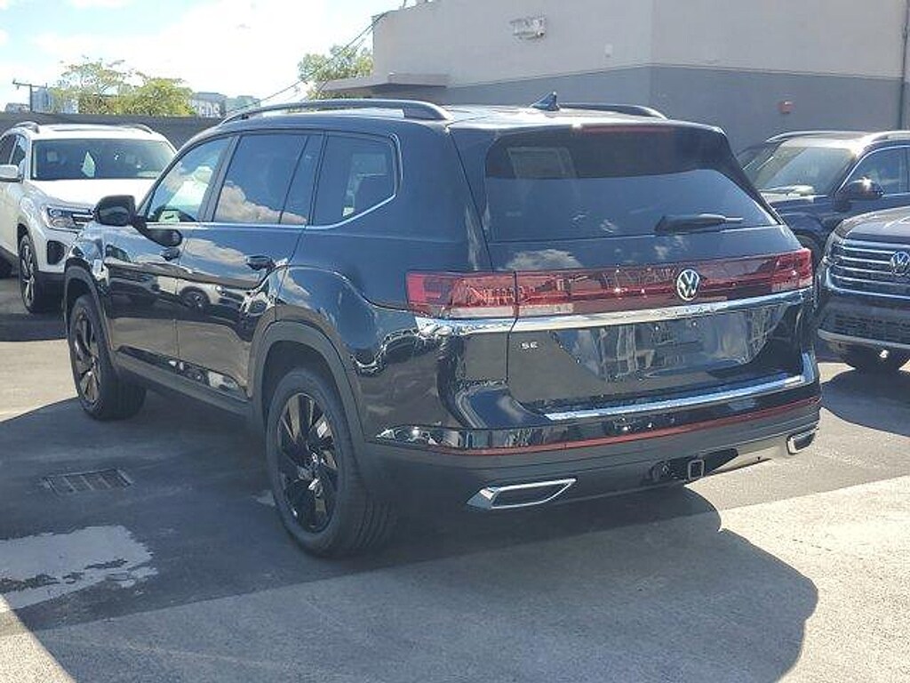 New 2026 Volkswagen Atlas 2.0T SE w/Technology SUV