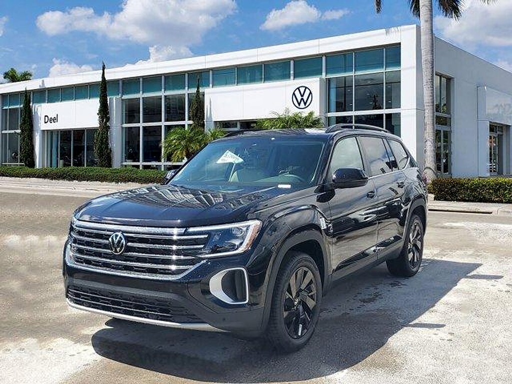 New 2026 Volkswagen Atlas 2.0T SE w/Technology SUV
