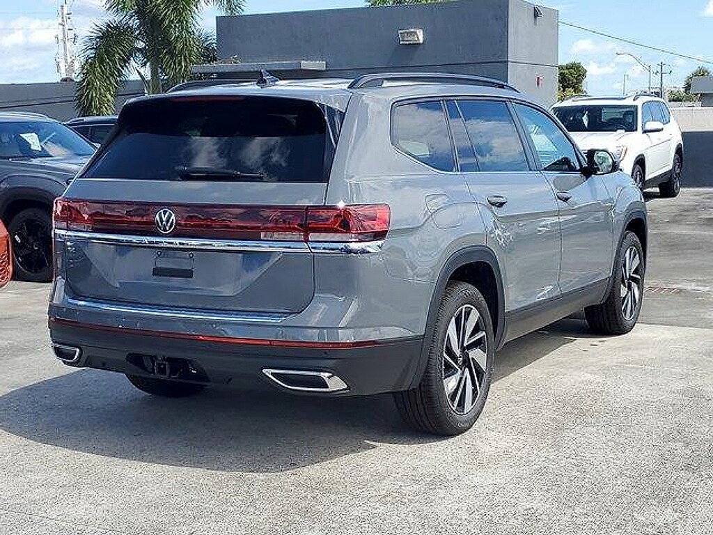New 2026 Volkswagen Atlas 2.0T SE w/Technology SUV