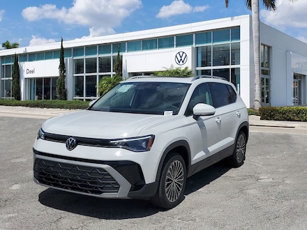 2025 Volkswagen Taos 1.5T SE SUV