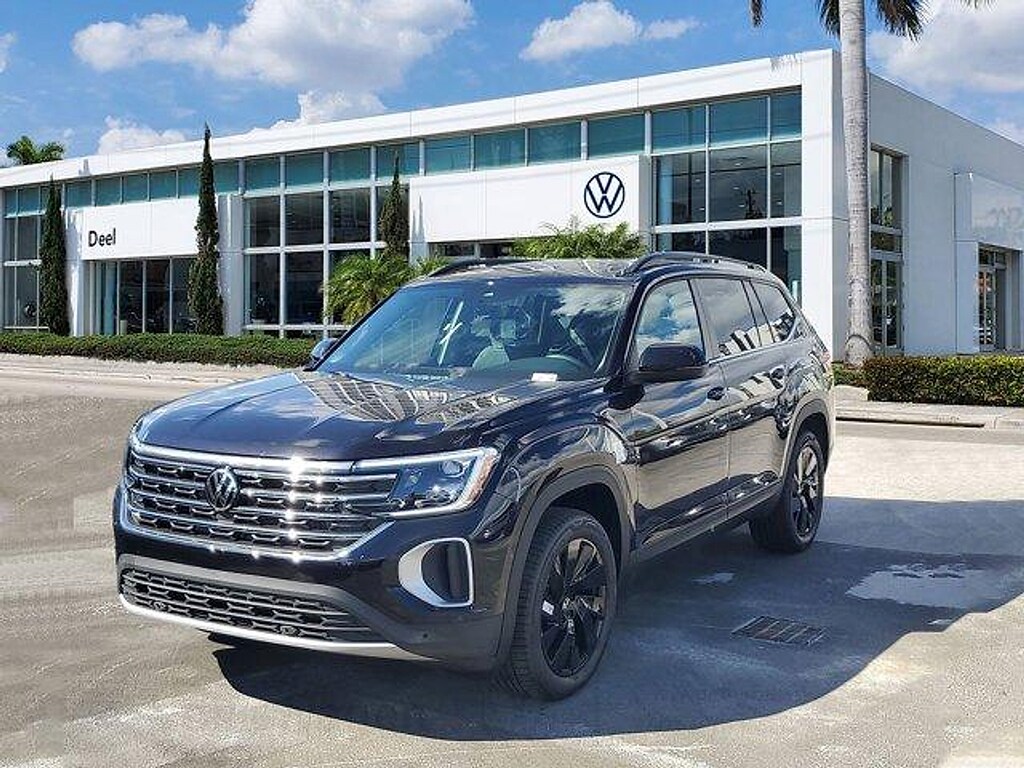 New 2026 Volkswagen Atlas 2.0T SE w/Technology SUV