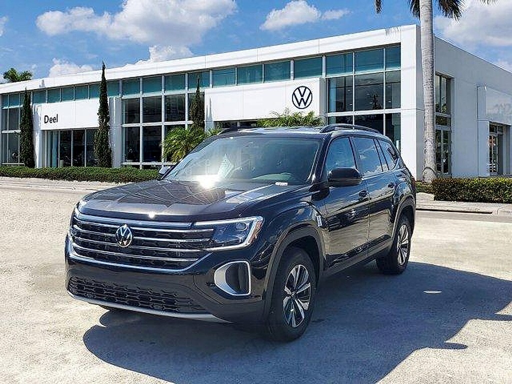 New 2026 Volkswagen Atlas 2.0T SE SUV