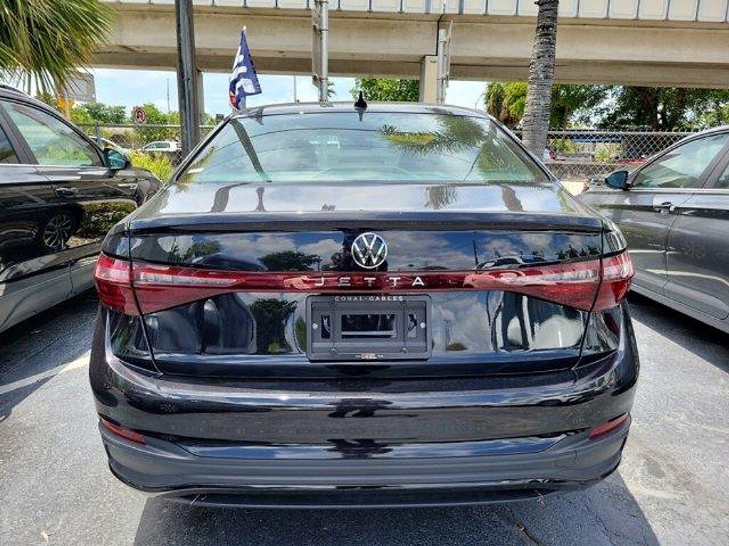 Used 2025 Volkswagen Jetta 1.5T S
