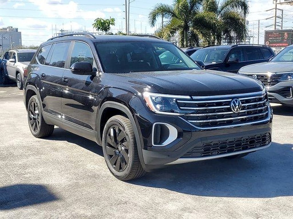 New 2026 Volkswagen Atlas 2.0T SE w/Technology SUV