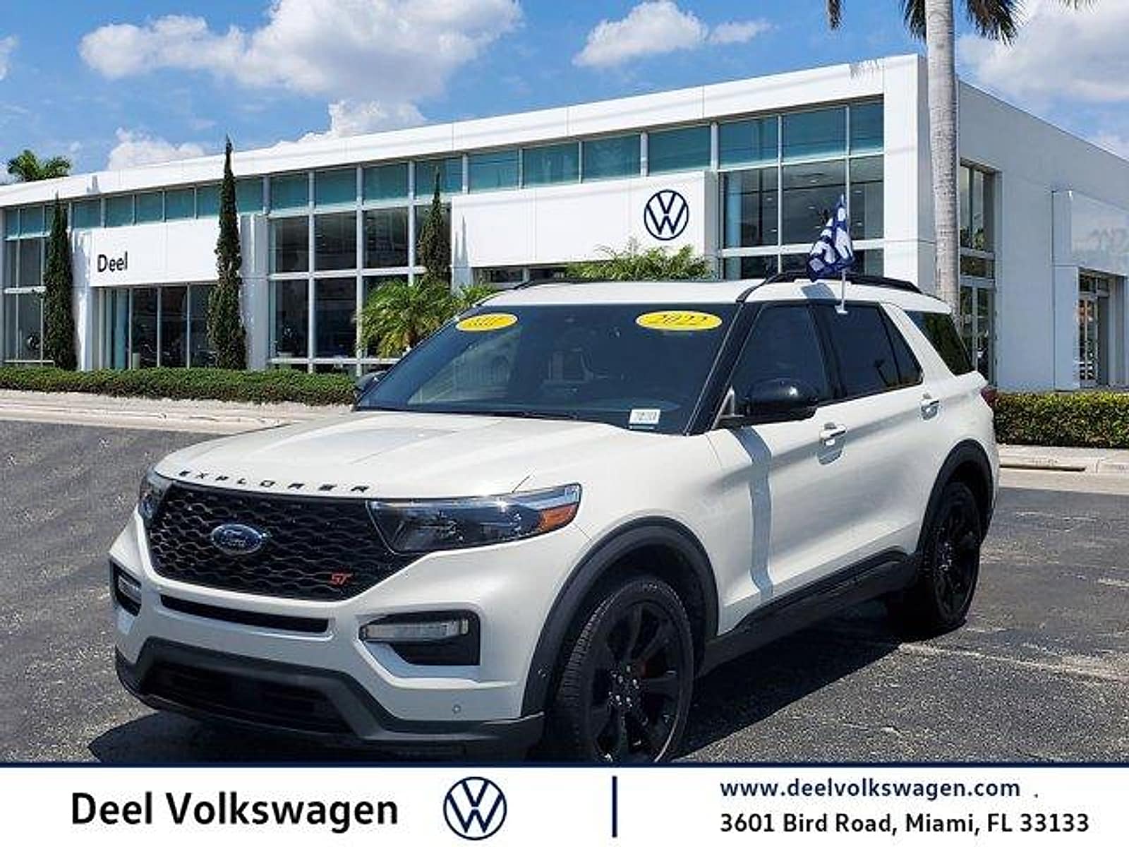 2022 Ford Explorer ST 4WD's photo