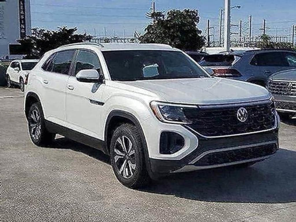 New 2026 Volkswagen Atlas Cross Sport 2.0T SE SUV