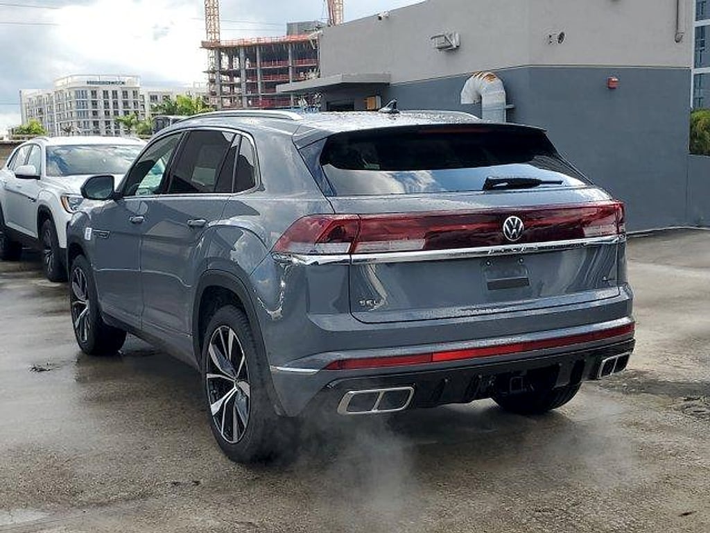 New 2026 Volkswagen Atlas Cross Sport 2.0T SEL Premium R-Line SUV