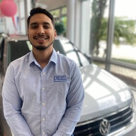 Staff member Reinier Garcia from 361e04c243b7