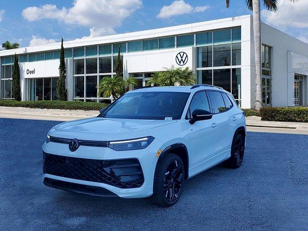 New 2026 Volkswagen Tiguan 2.0T SE R-Line Black SUV