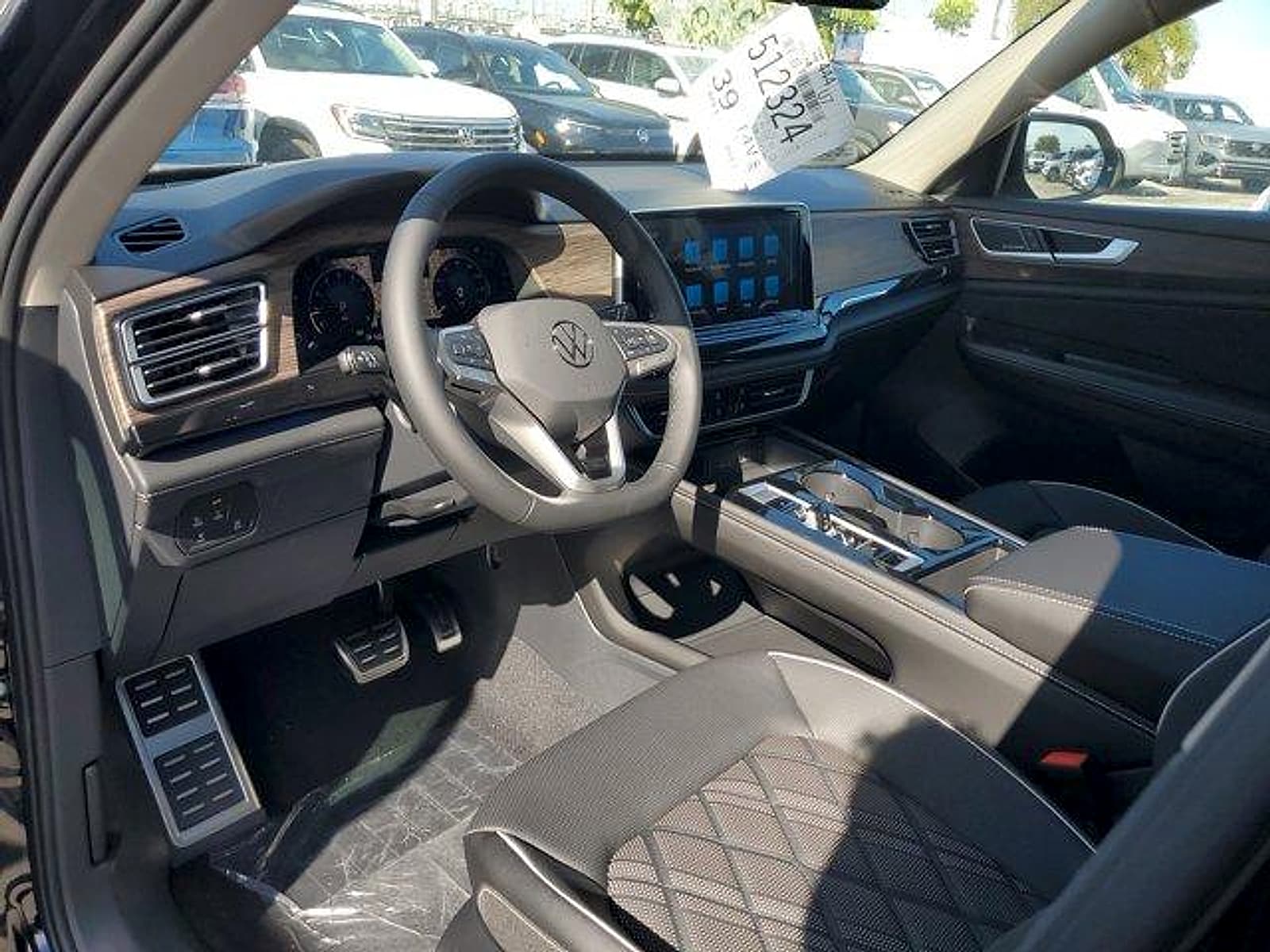 2026 Volkswagen Atlas SEL Premium R-Line - Photo 8