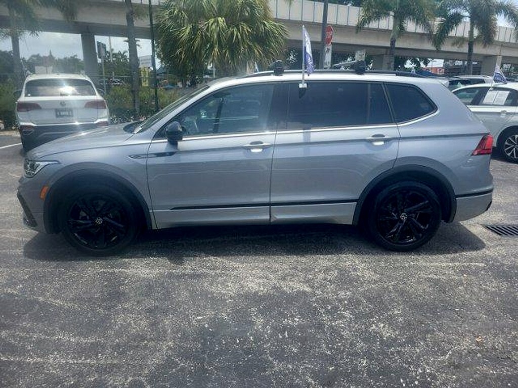 Used 2023 Volkswagen Tiguan 2.0T SE R-Line Black