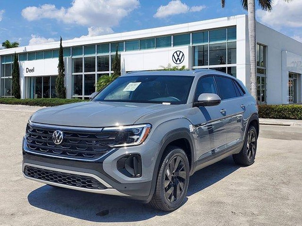 New 2026 Volkswagen Atlas Cross Sport 2.0T SE w/Technology SUV