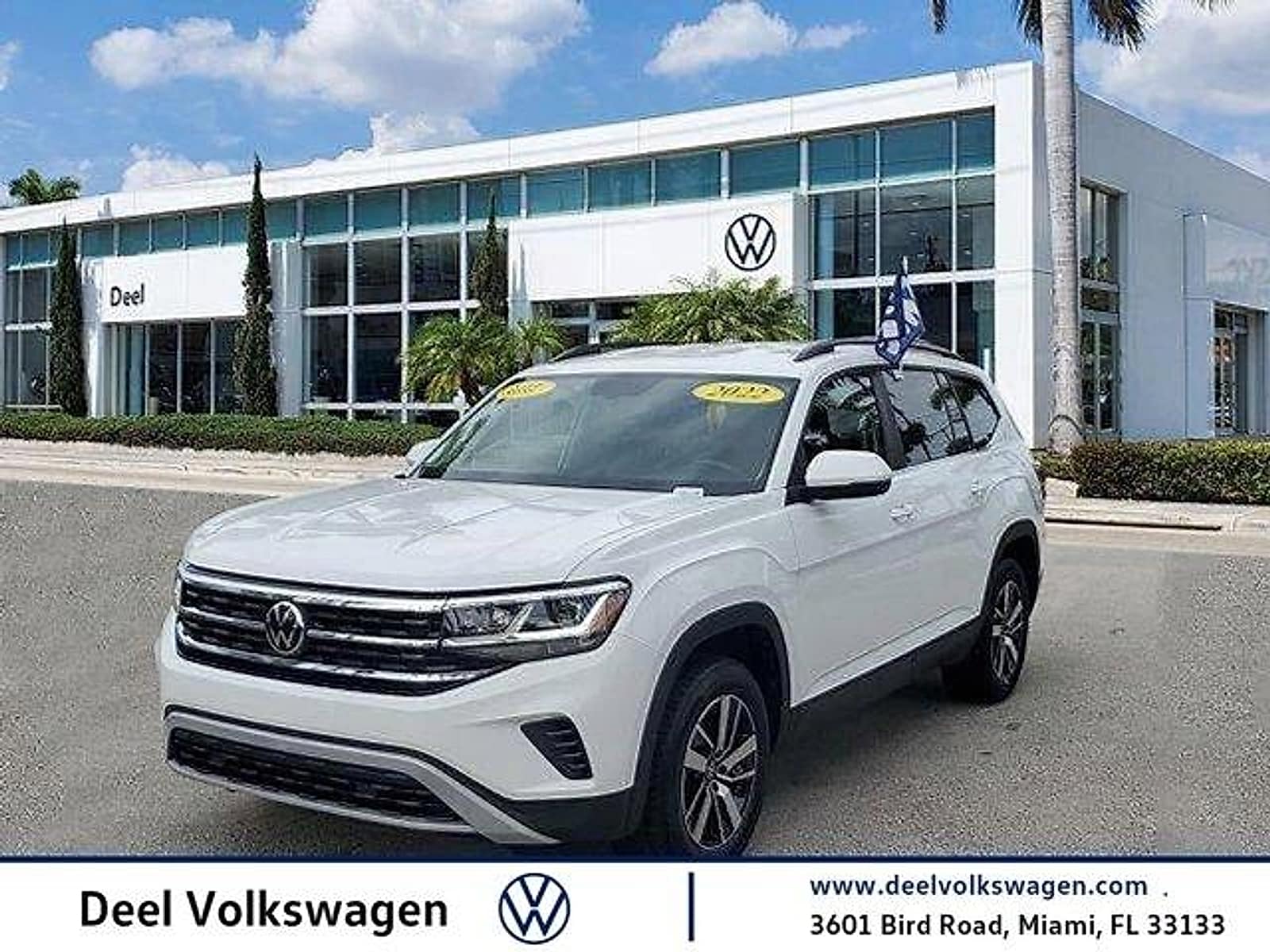 2022 Volkswagen Atlas SE's photo