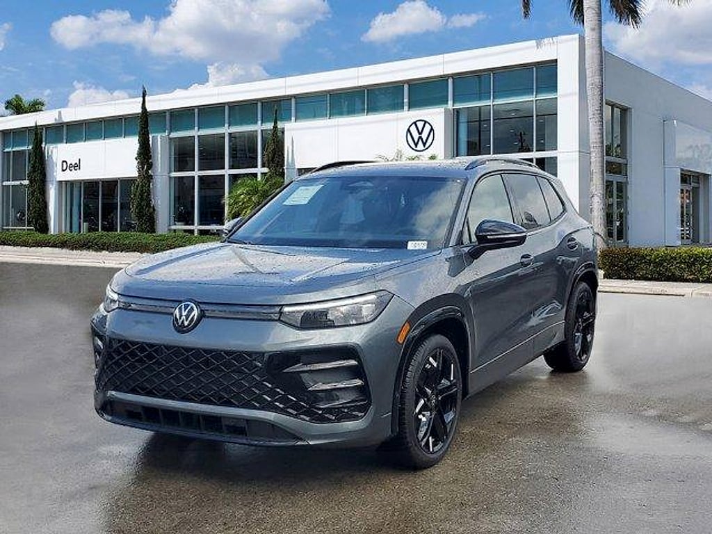 New 2026 Volkswagen Tiguan 2.0T SE R-Line Black SUV