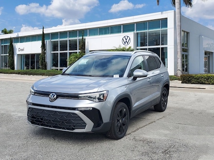 2025 Volkswagen Taos 1.5T SE SUV