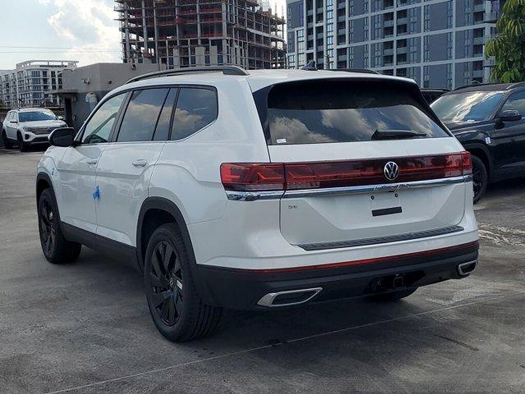 New 2026 Volkswagen Atlas 2.0T SE w/Technology SUV