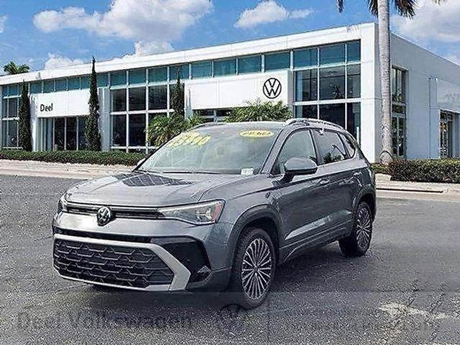 2025 Volkswagen Taos