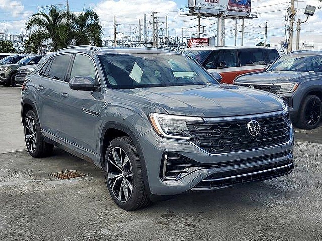 New 2026 Volkswagen Atlas Cross Sport 2.0T SEL Premium R-Line SUV