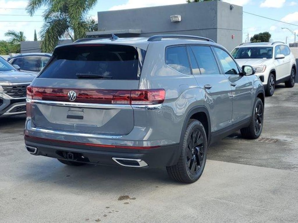 New 2026 Volkswagen Atlas 2.0T SE w/Technology SUV
