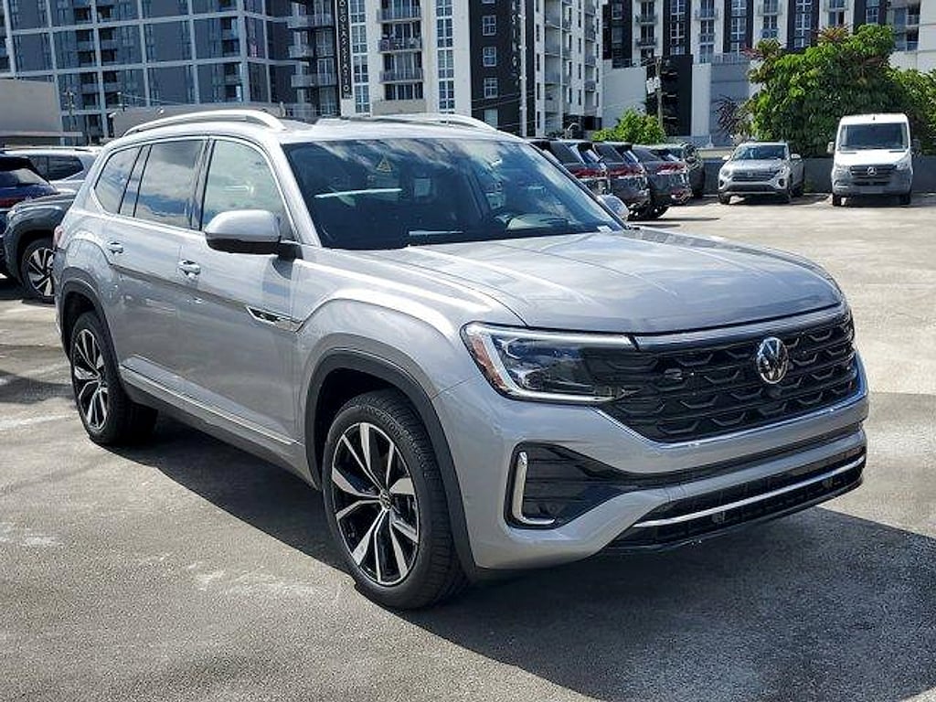 New 2026 Volkswagen Atlas 2.0T SEL Premium R-Line SUV