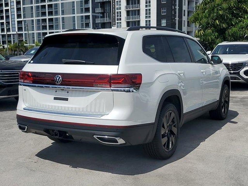 New 2026 Volkswagen Atlas 2.0T SE w/Technology SUV