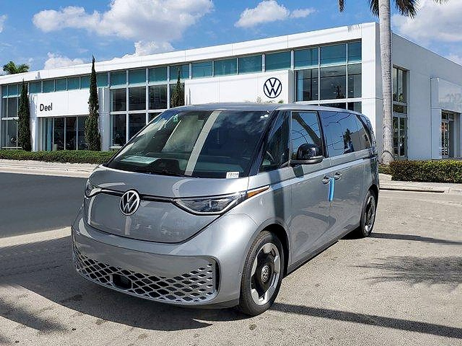 2025 Volkswagen ID. Buzz PRO S's photo