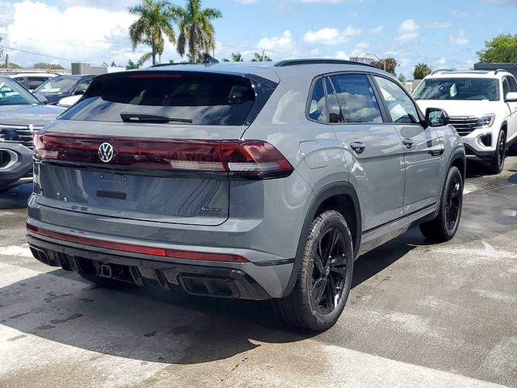 New 2026 Volkswagen Atlas Cross Sport 2.0T SEL R-Line Black SUV