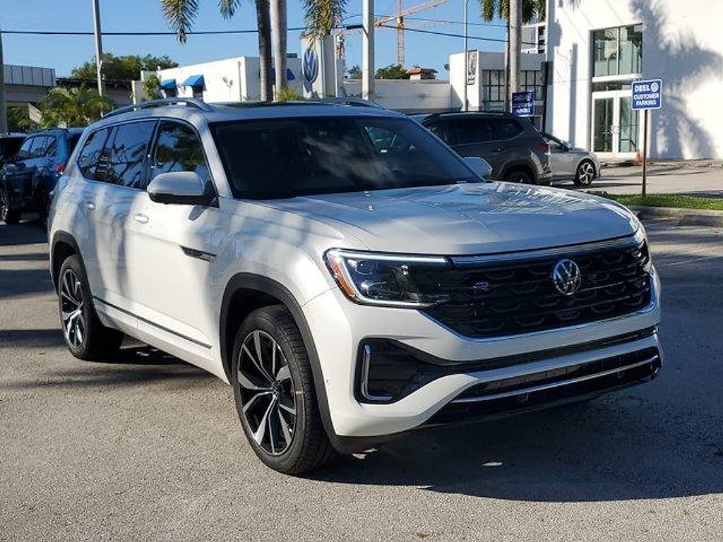 New 2026 Volkswagen Atlas 2.0T SEL Premium R-Line SUV