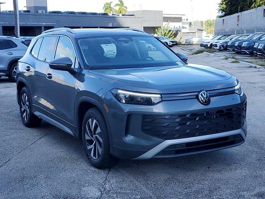 New 2026 Volkswagen Tiguan 2.0T S SUV