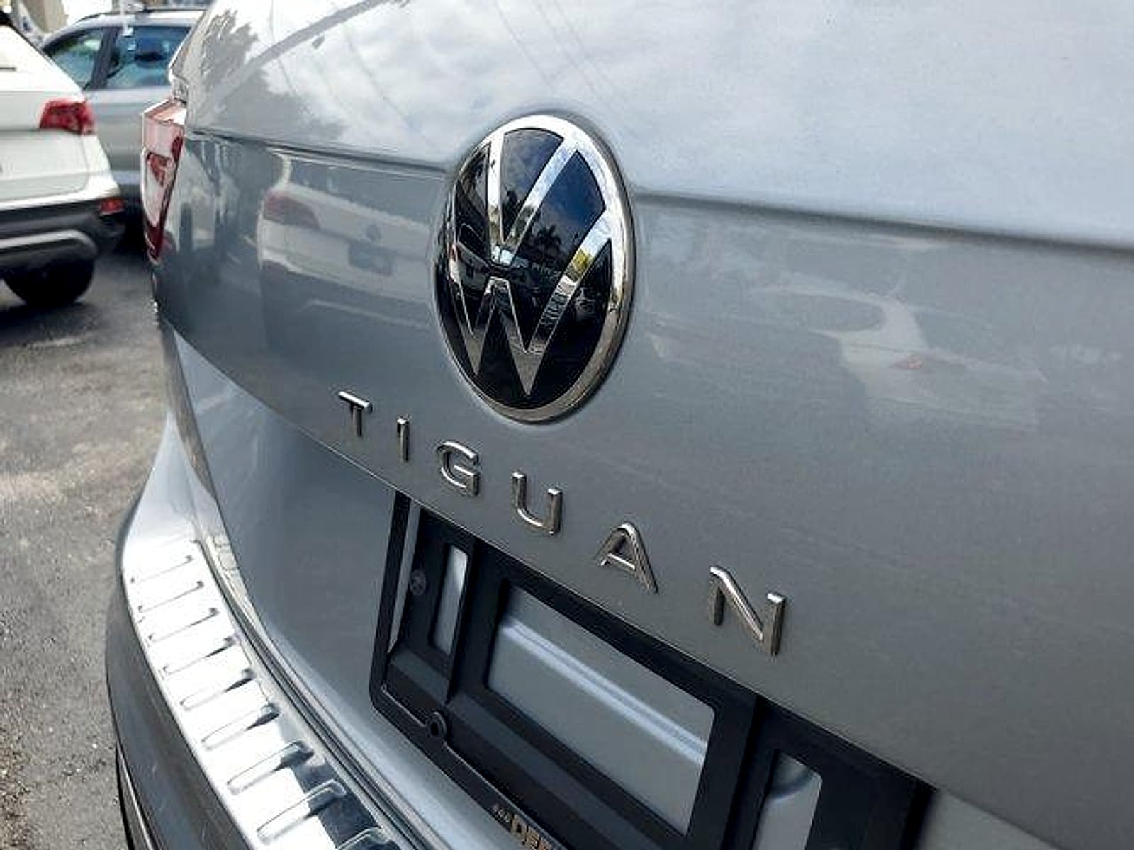 2022 Volkswagen Tiguan SE R-LINE BLACK - Photo 10