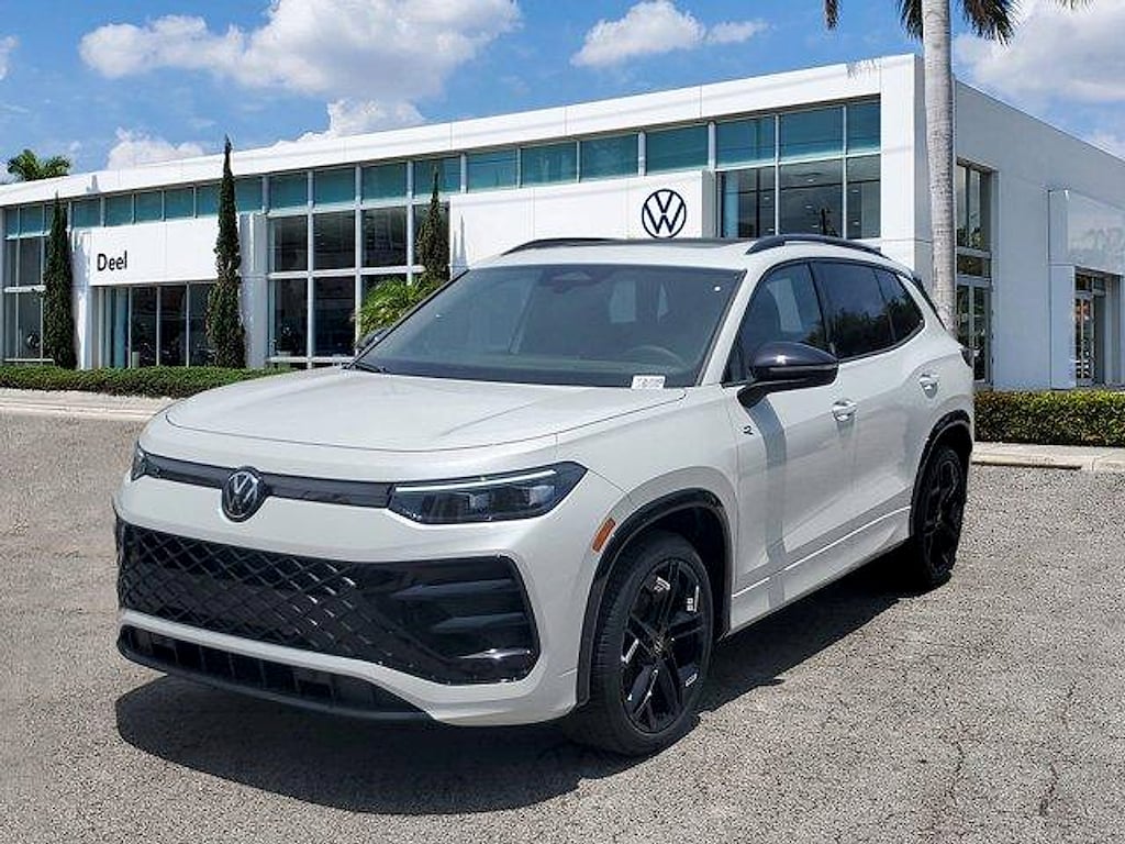 New 2026 Volkswagen Tiguan 2.0T SE R-Line Black SUV