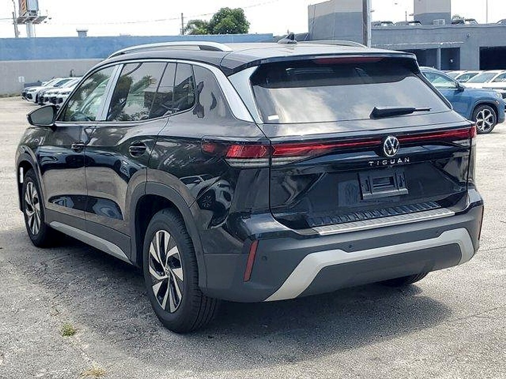 New 2026 Volkswagen Tiguan 2.0T S SUV