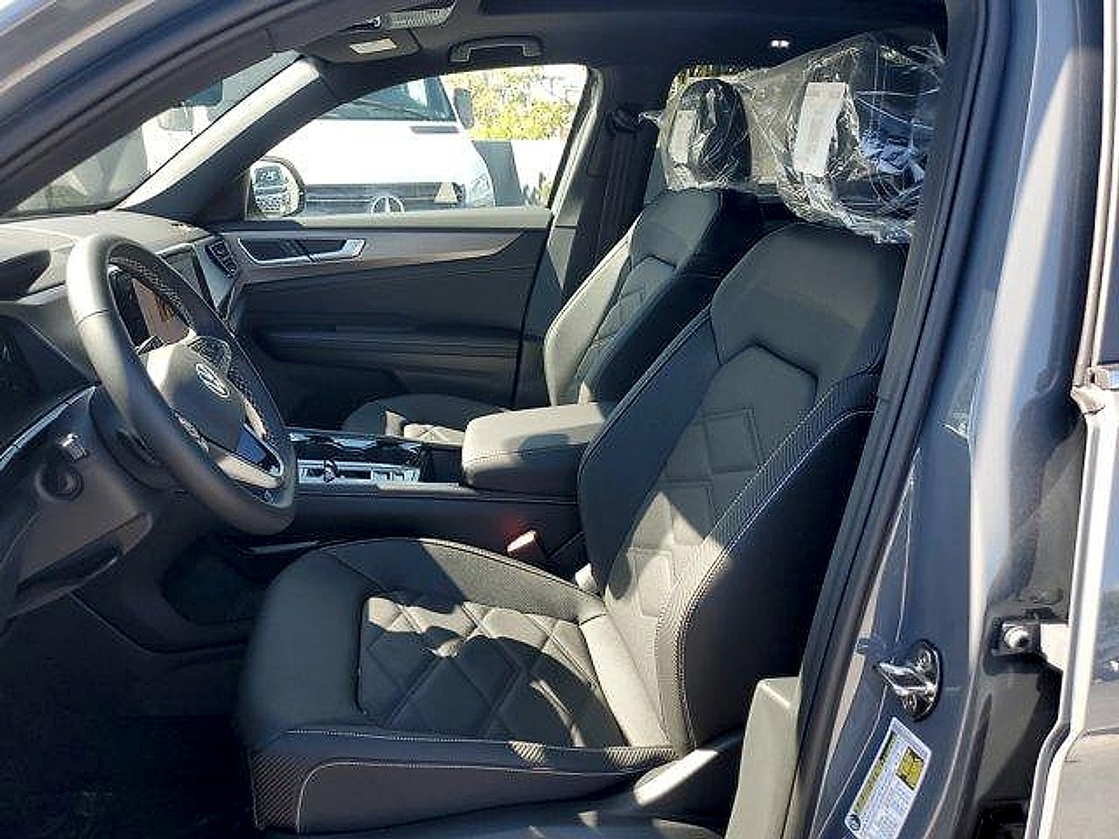 2026 Volkswagen Atlas Cross Sport SE w/Tech - Photo 11