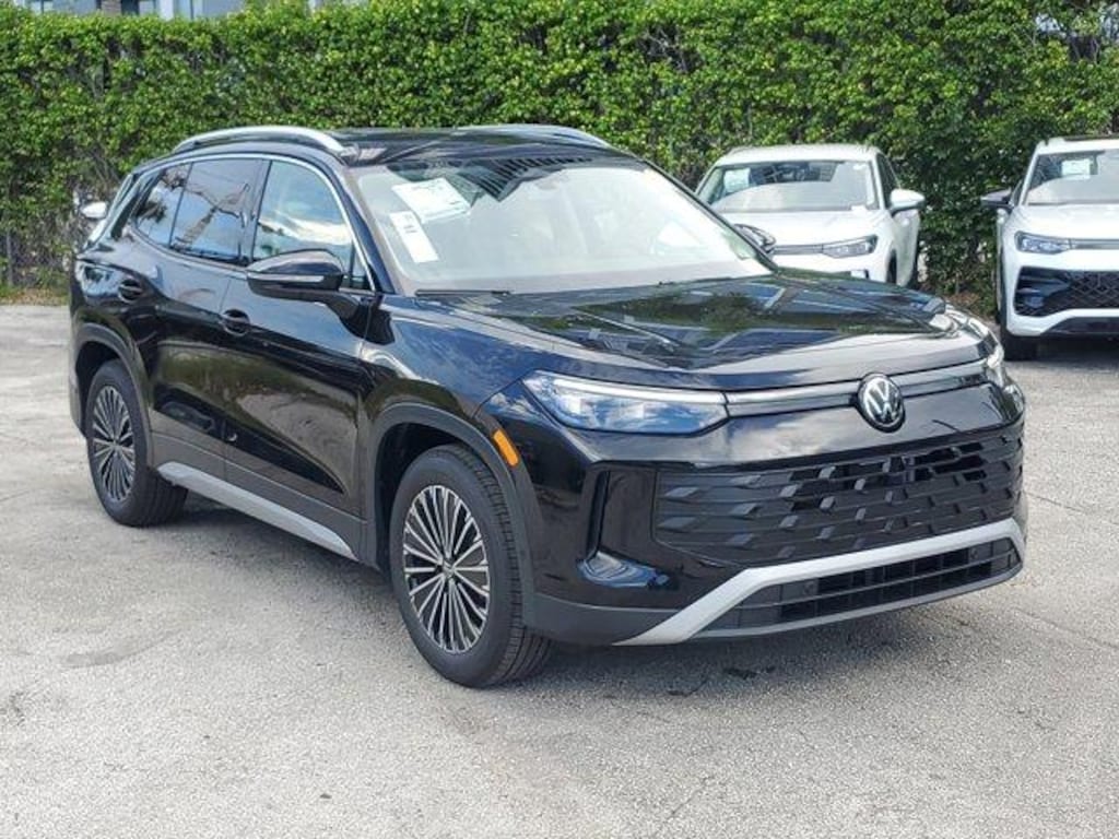 New 2025 Volkswagen Tiguan 2.0T S SUV