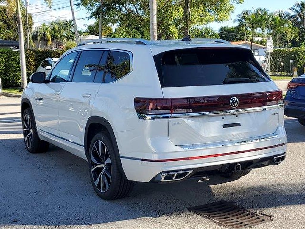 New 2026 Volkswagen Atlas 2.0T SEL Premium R-Line SUV