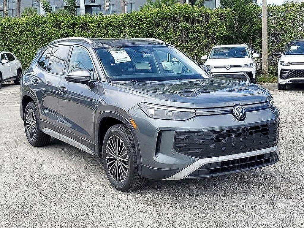 New 2025 Volkswagen Tiguan 2.0T S SUV