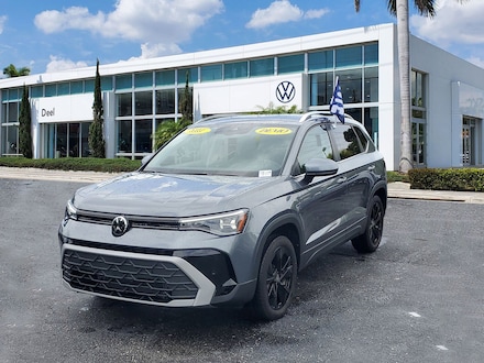 2025 Volkswagen Taos SE SE FWD