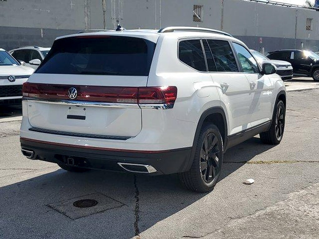New 2026 Volkswagen Atlas 2.0T SE w/Technology SUV