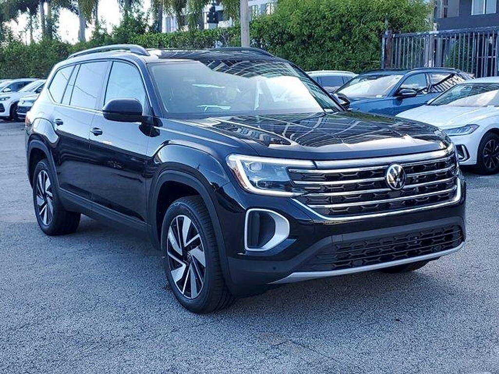 New 2026 Volkswagen Atlas 2.0T SE w/Technology SUV