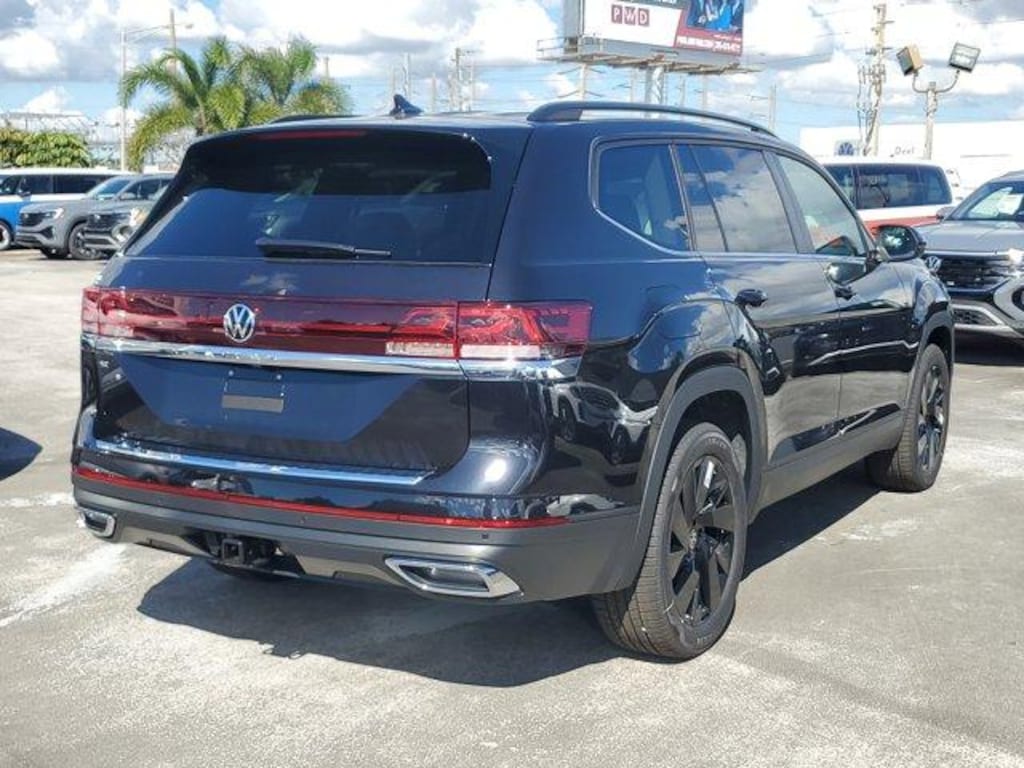 New 2026 Volkswagen Atlas 2.0T SE w/Technology SUV