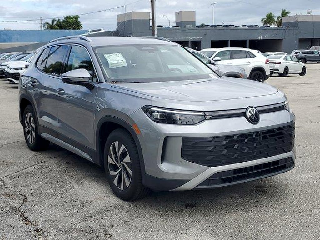 New 2026 Volkswagen Tiguan 2.0T S SUV