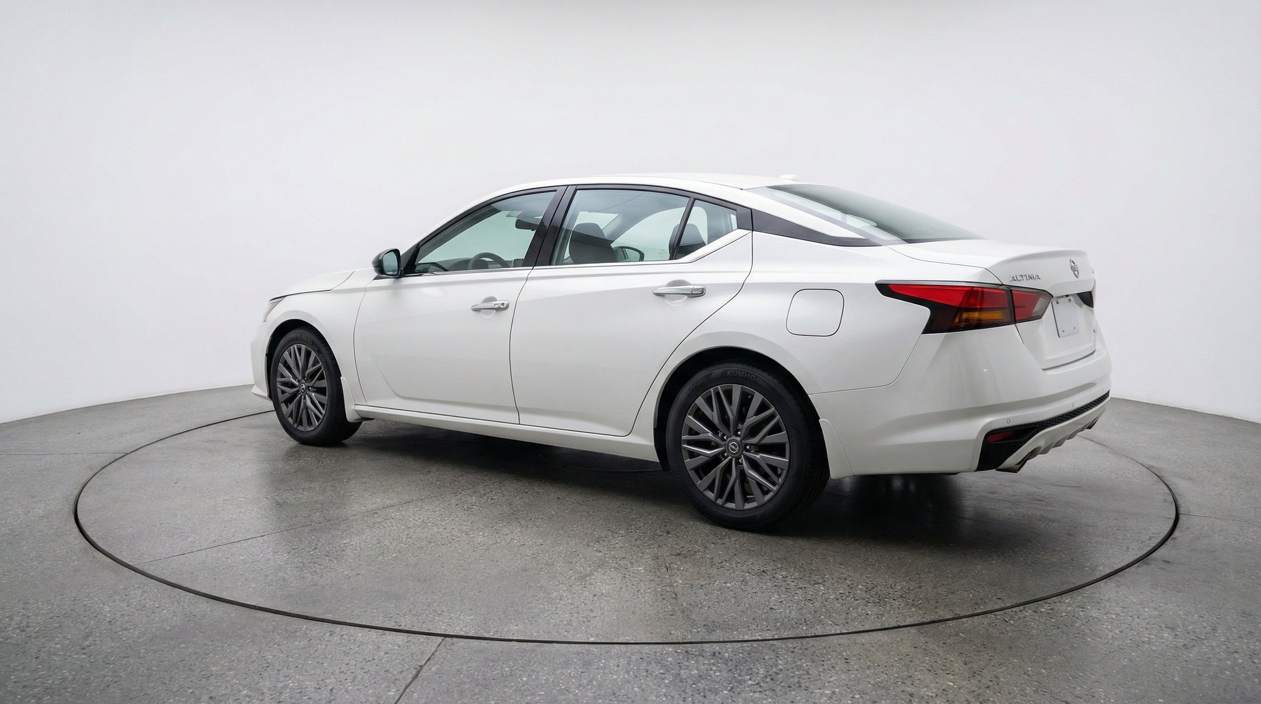 Thumbnail: 2025 Nissan Altima - 6