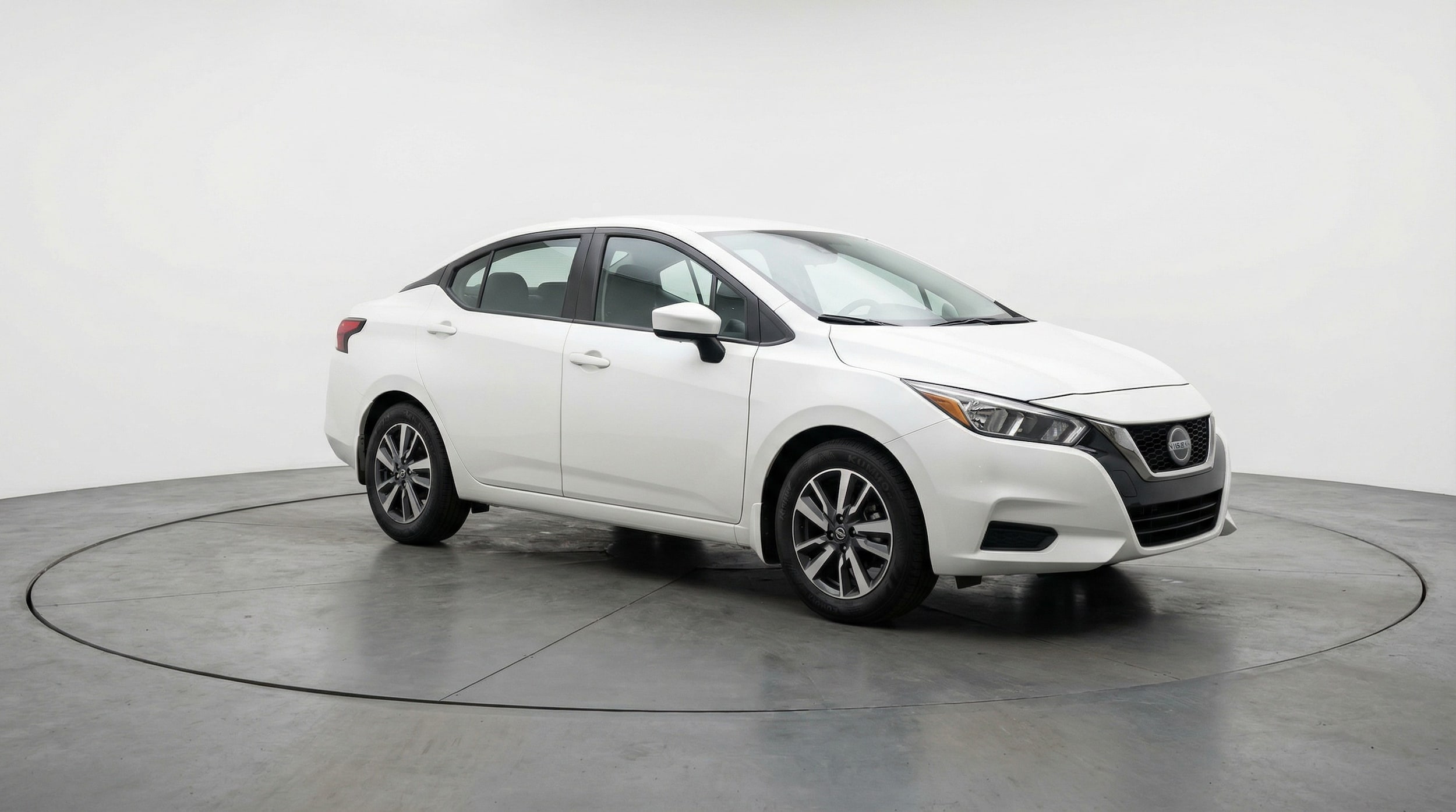 2025 Nissan Versa Sedan SV