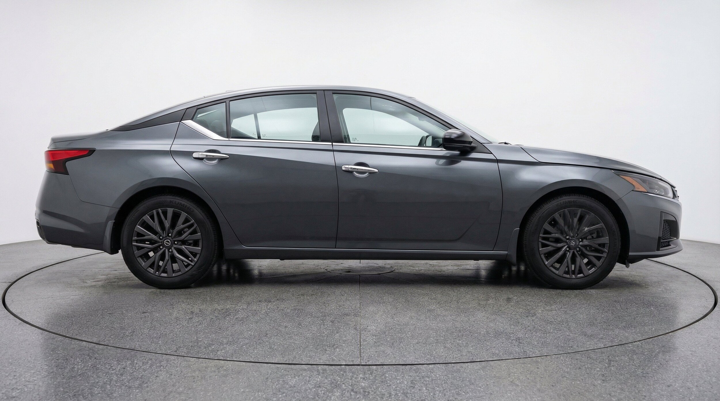Thumbnail: 2025 Nissan Altima - 10