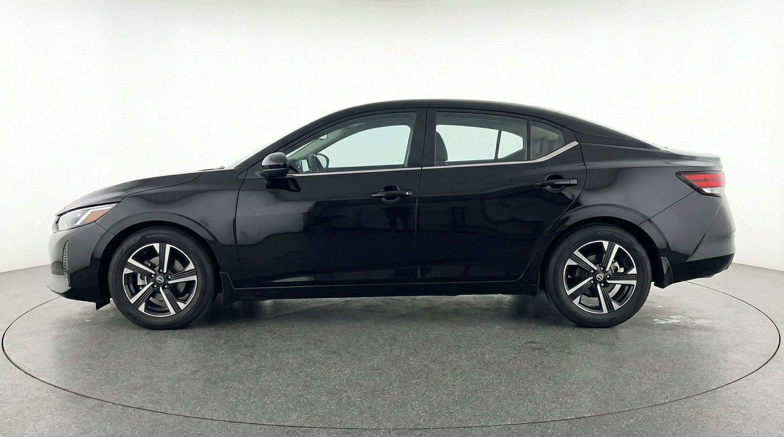 Thumbnail: 2025 Nissan Sentra - 5