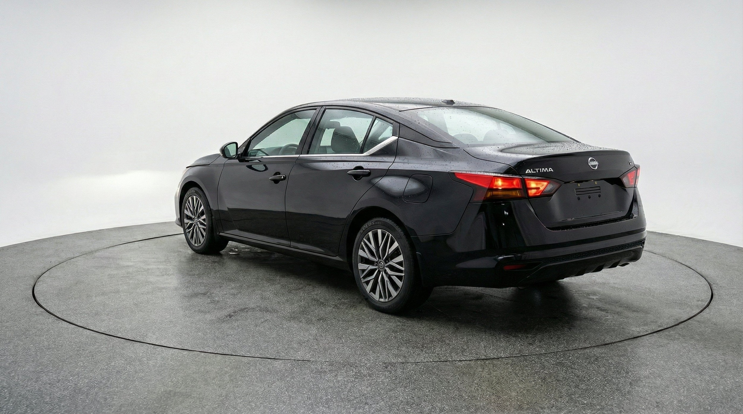 Thumbnail: 2025 Nissan Altima - 6