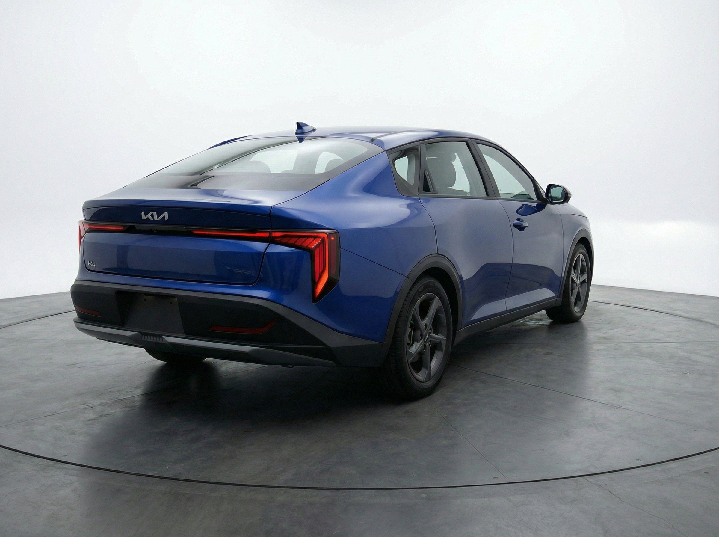 2025 Kia K4 LXS - Photo 8